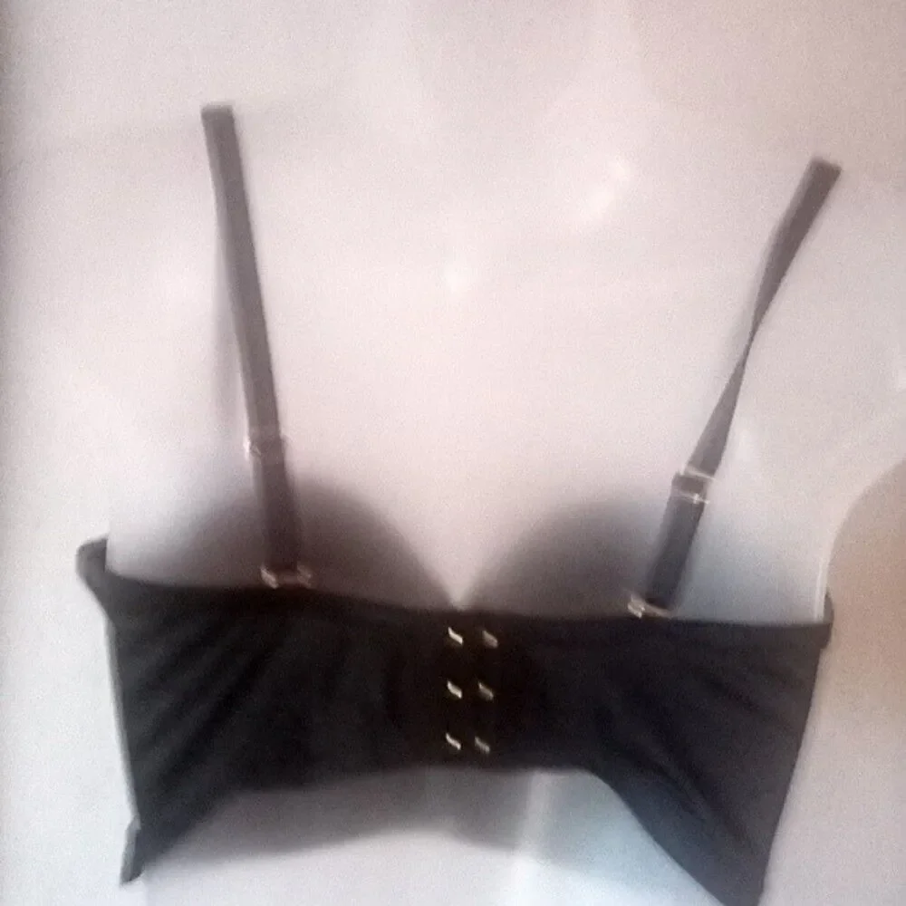 Youmita Black 36B Push Up Bra w/ Multiway Straps NWT